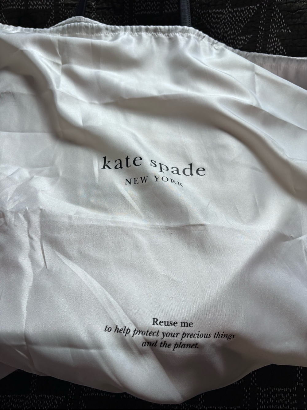 kate spade Red Patent Tote with Heinz Tomato Ketchup Patch - Picture 4 of 7